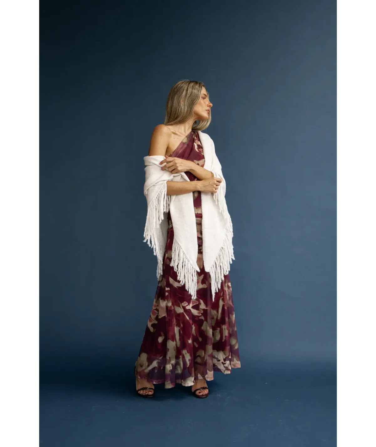 Poncho Nápoles Crudo