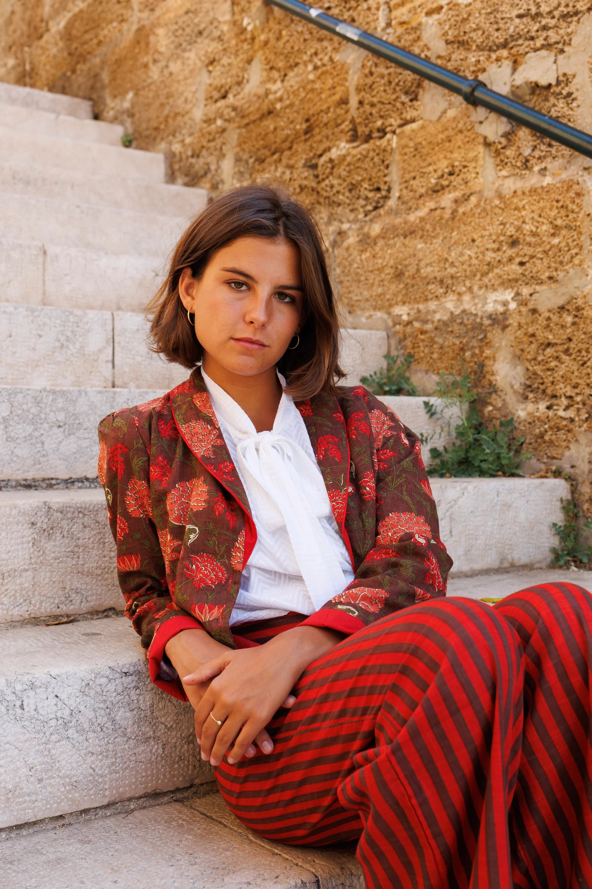 Chaqueta Estampada Marrón y Roja