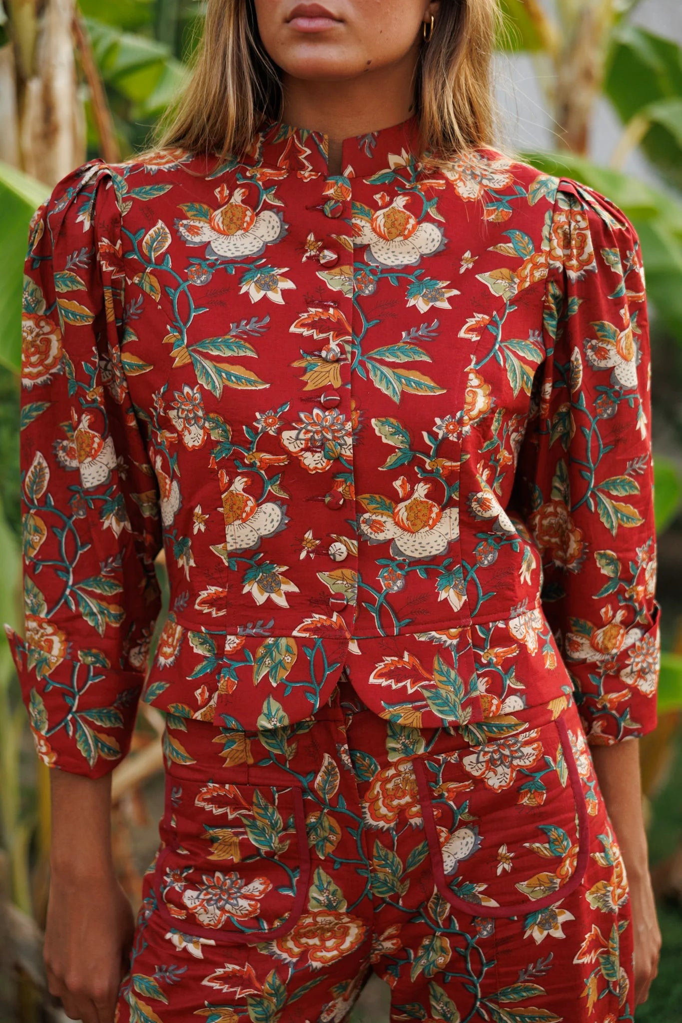 Chaqueta Burdeos Flores