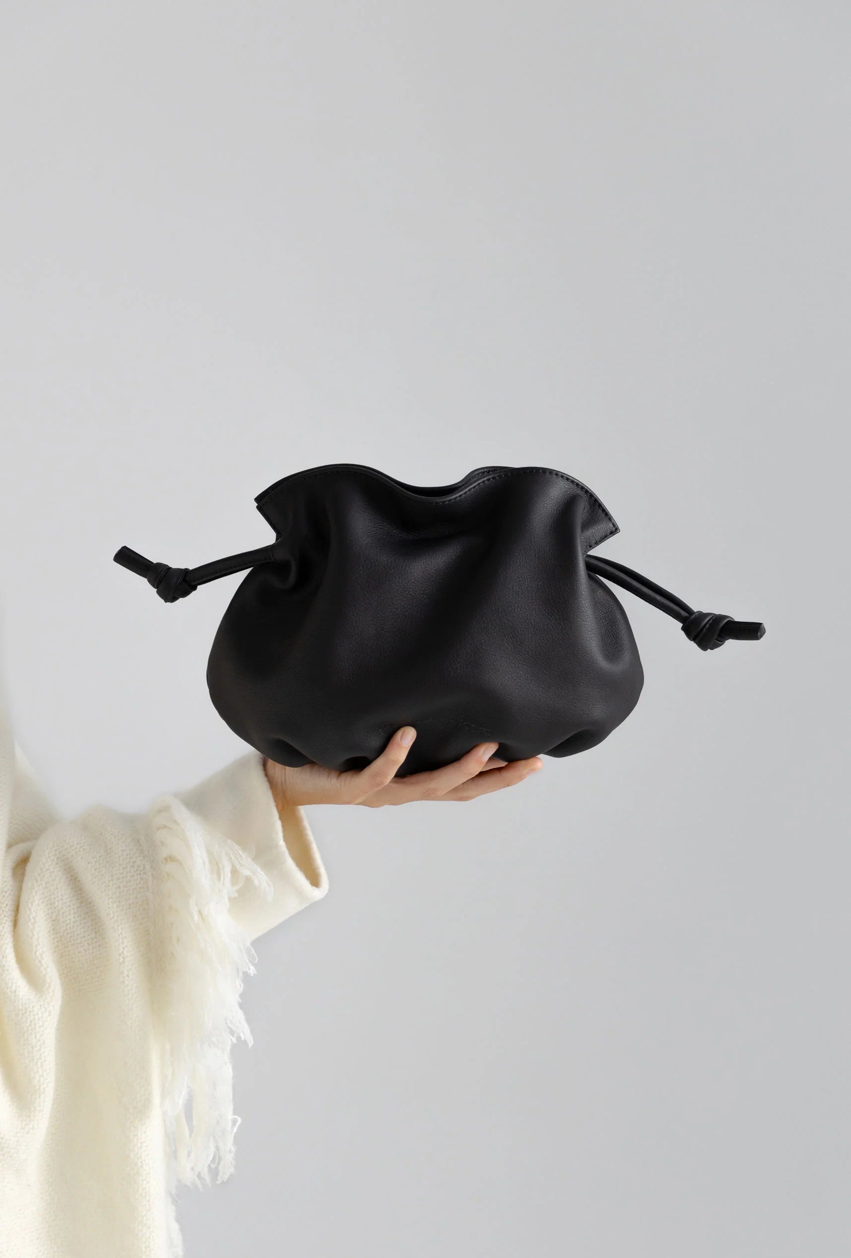 Bolso Shell Bag: Re-Edited Black