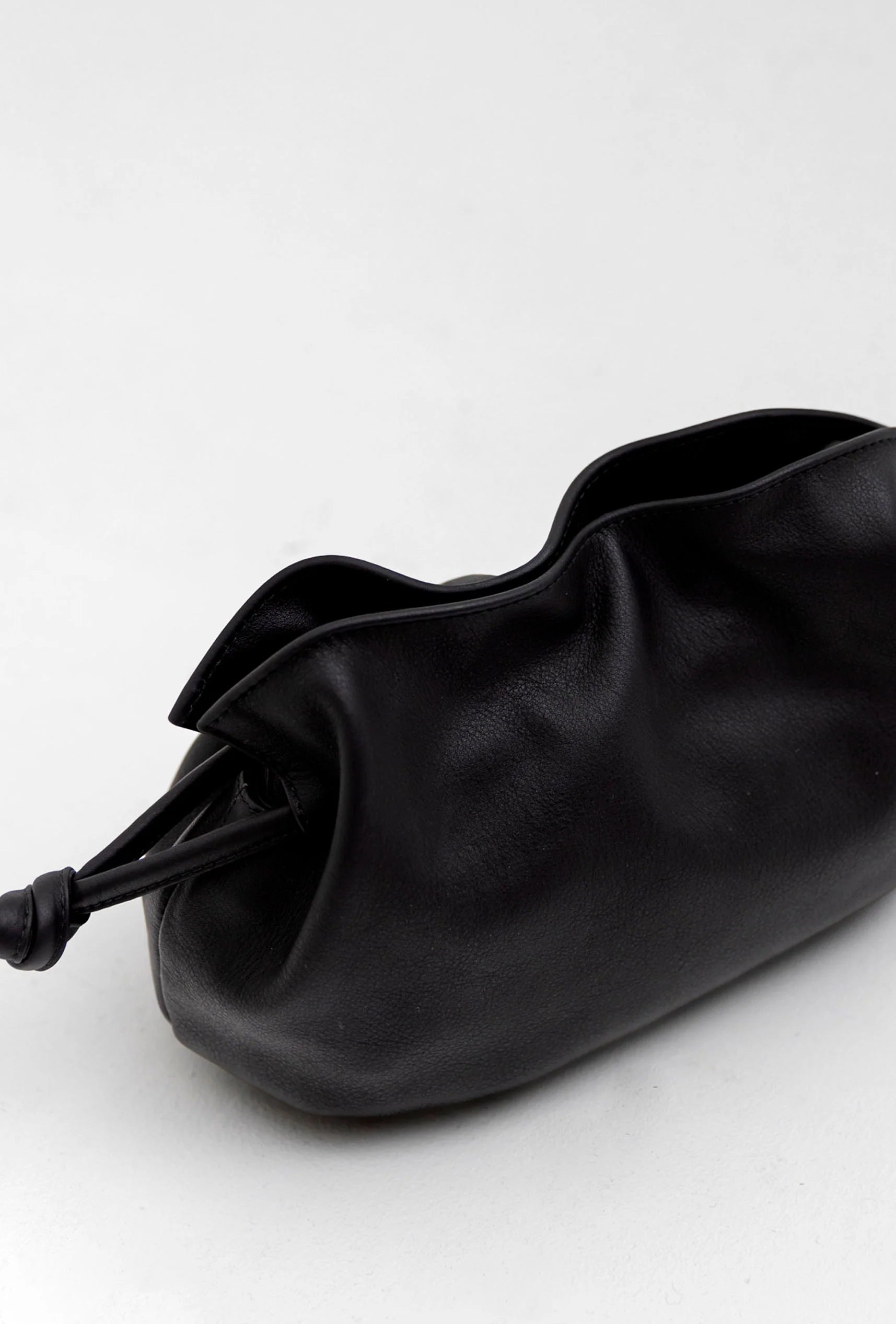 Bolso Shell Bag: Re-Edited Black