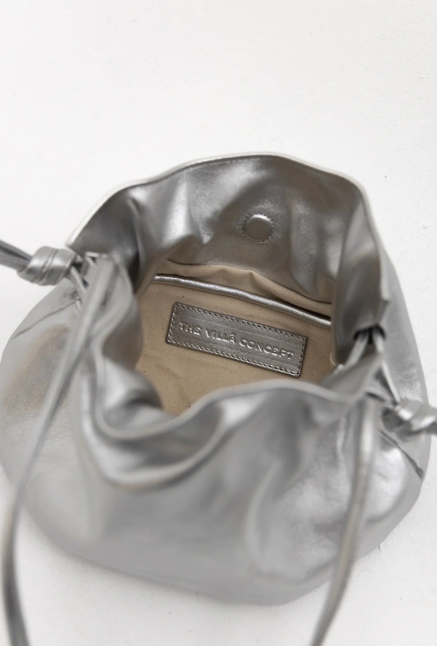 Bolso Shell Bag: Re-Edited Silver