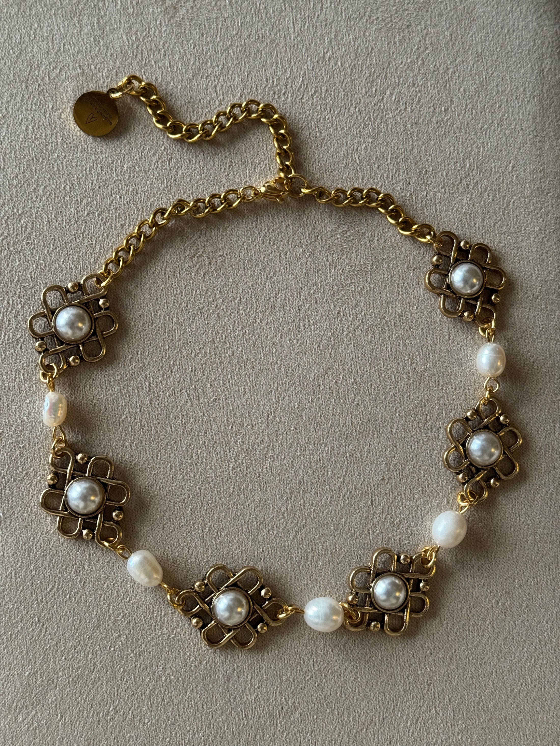 Choker Raíces Broches Emperlados