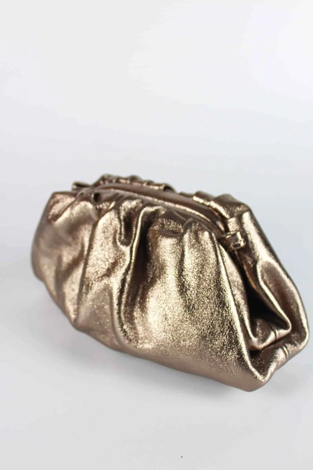 Clutch Pouch Bronce
