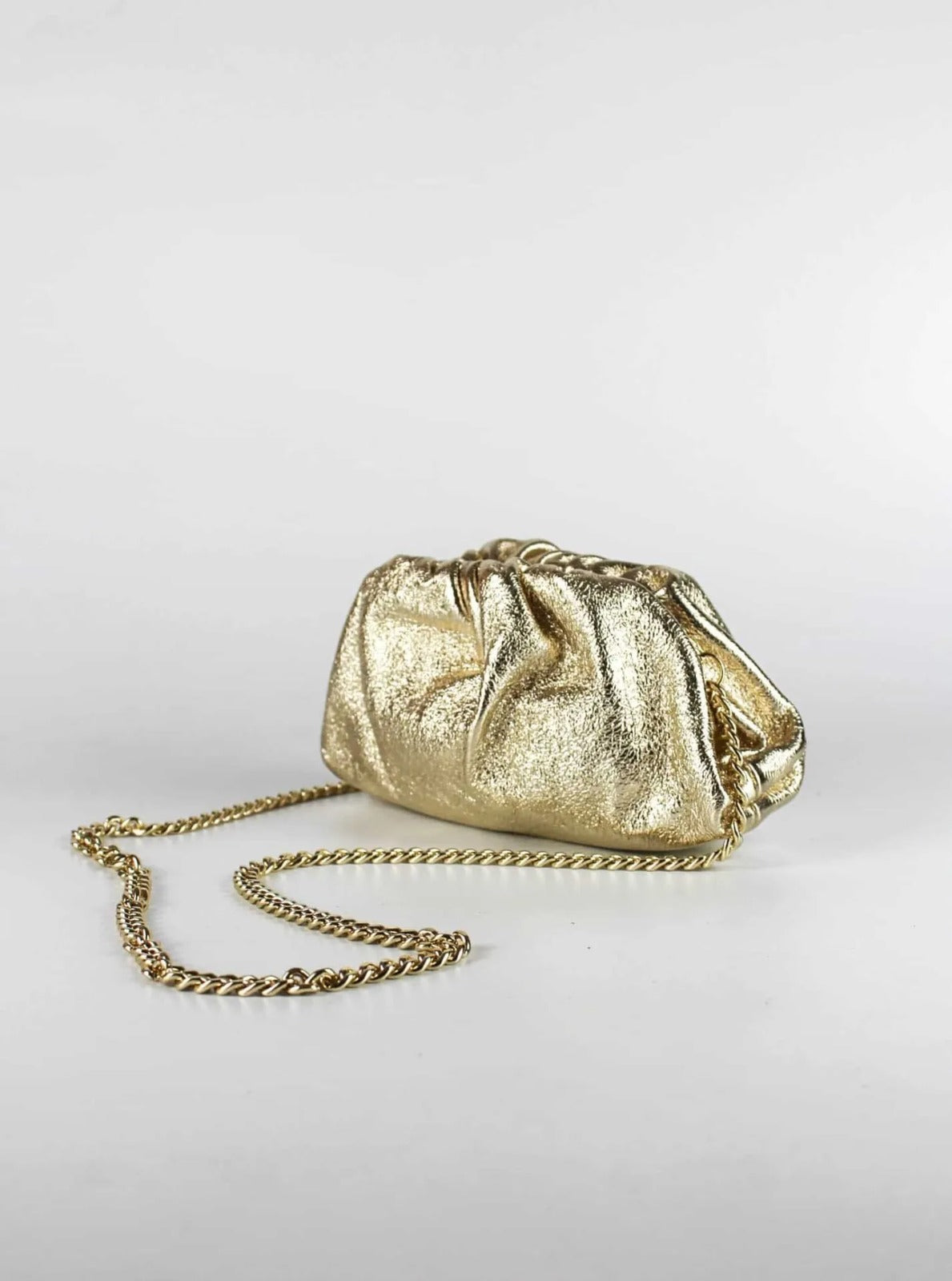 Clutch Pouch Dorado