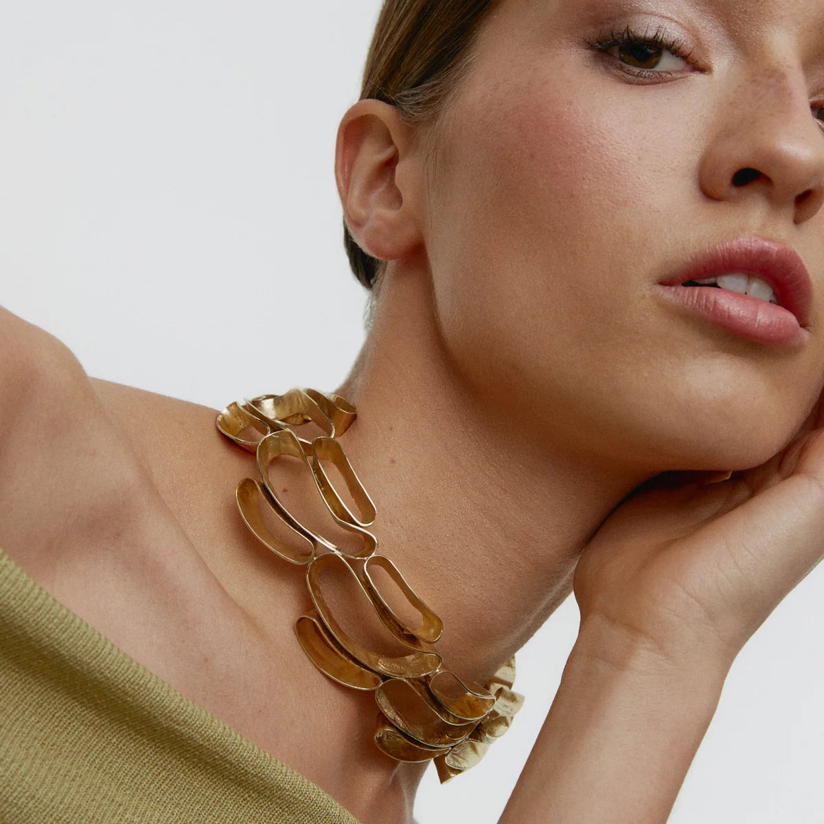 Electra Gold Choker